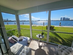 Building Photo - 3000 Marcos Dr