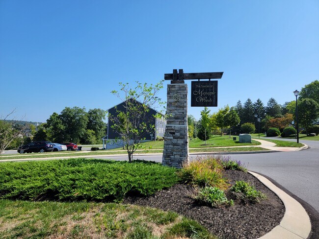 Foto del edificio - 10 Glenbrook Ct
