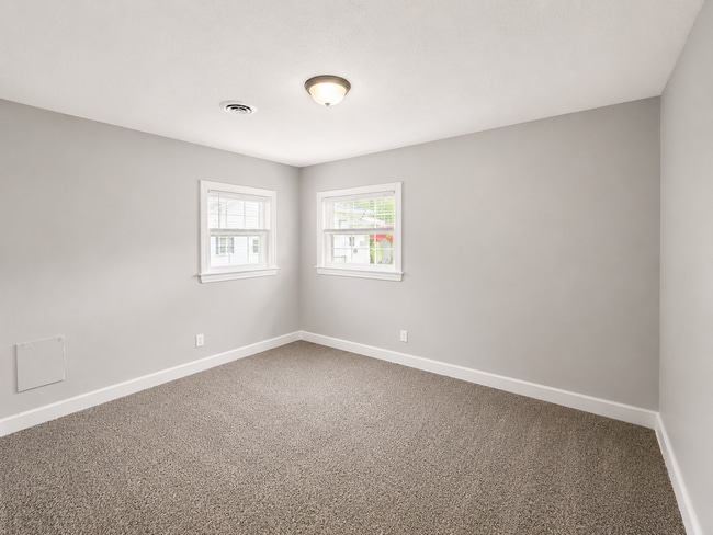 Photo - Charming 3-Bedroom Home in 40214