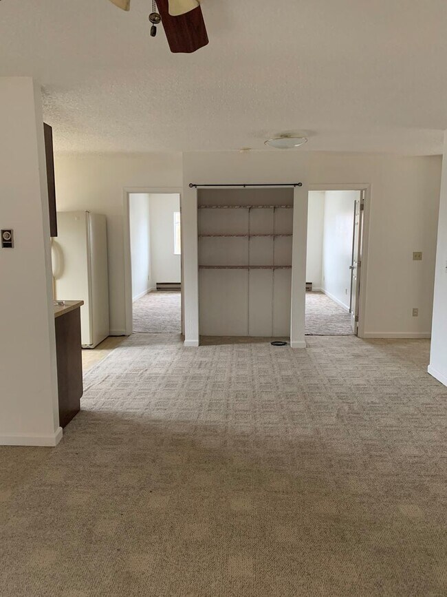 Foto del edificio - Pederson-PM-020-0122-337