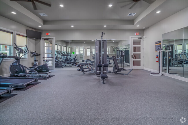 Fitness Center - Vantage at Helotes