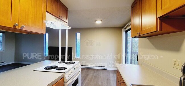 Foto del edificio - 230 E 36th St