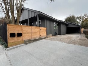 Building Photo - 430 N Hutcheson St