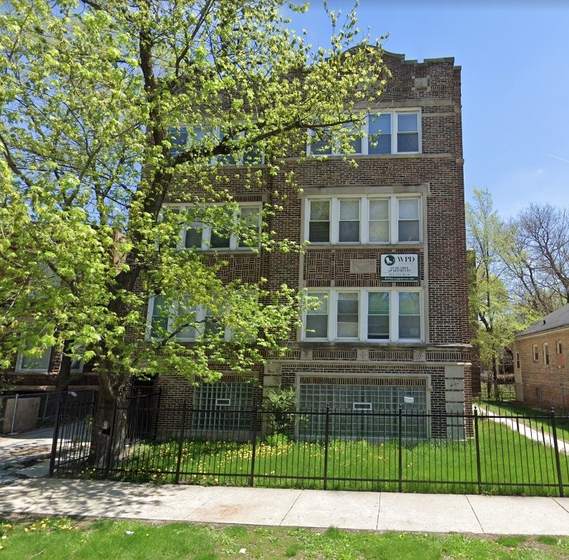 Primary Photo - 7431 S Eggleston Ave