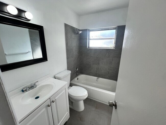 Foto del edificio - Grove Road