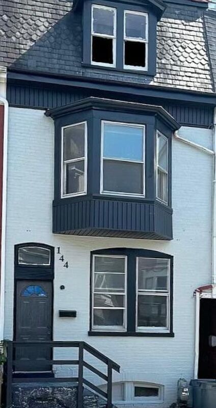 Foto del edificio - 144 W Jackson Street - C