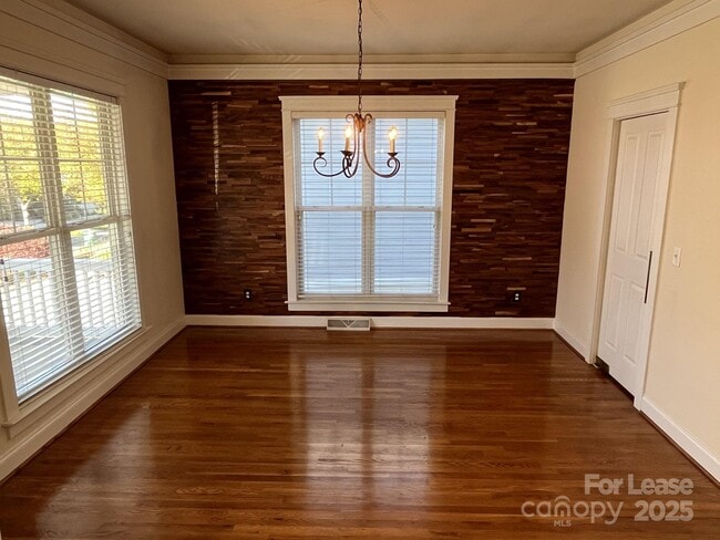 Building Photo - 3044 Parker Green Trail