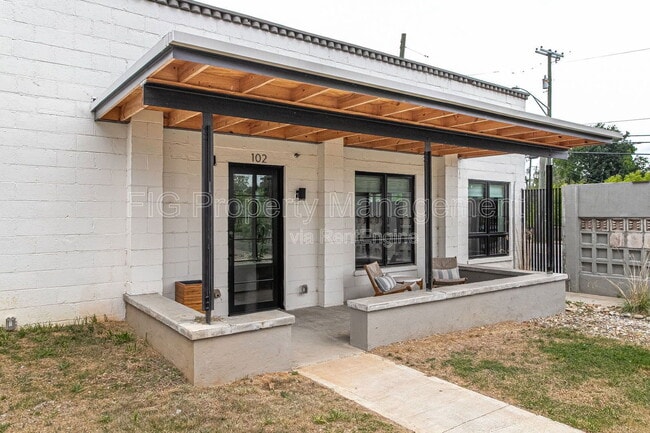 Foto del edificio - 3415 N Broadway