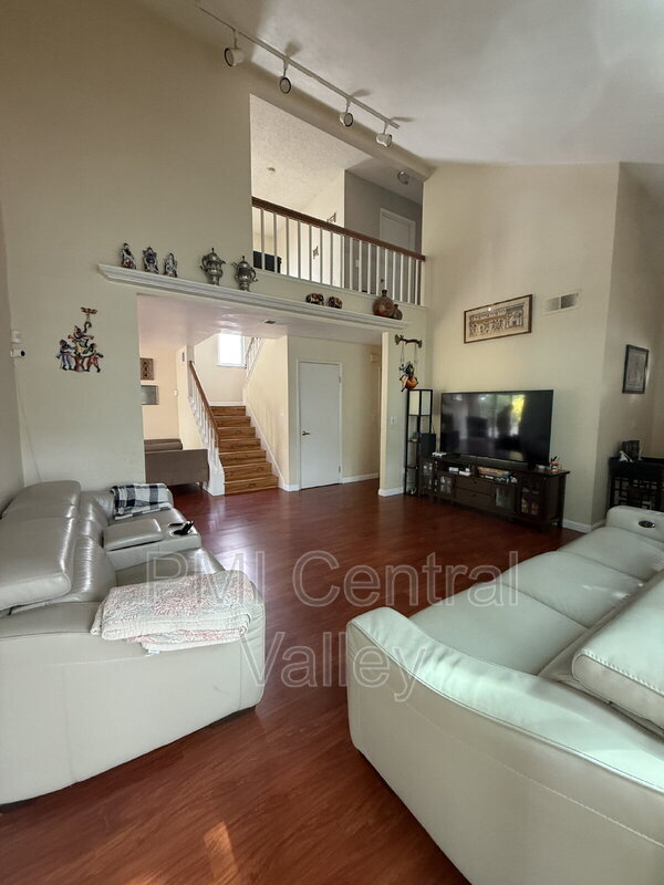 Building Photo - 4427 Ashwood Common