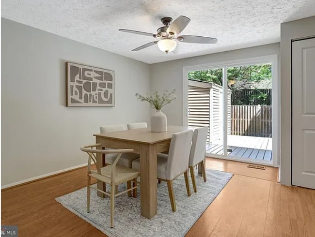 Foto del edificio - 4653 Brentleigh Ct