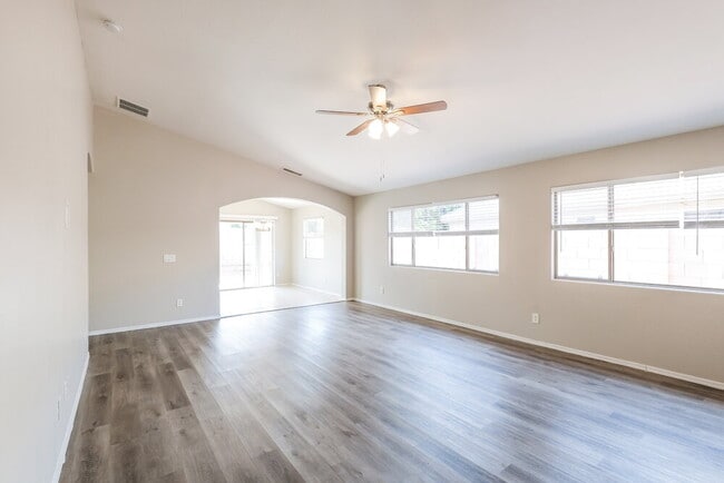 Building Photo - 2710 S 108th Ave