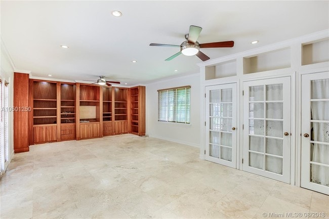 Building Photo - 2891 Seminole St