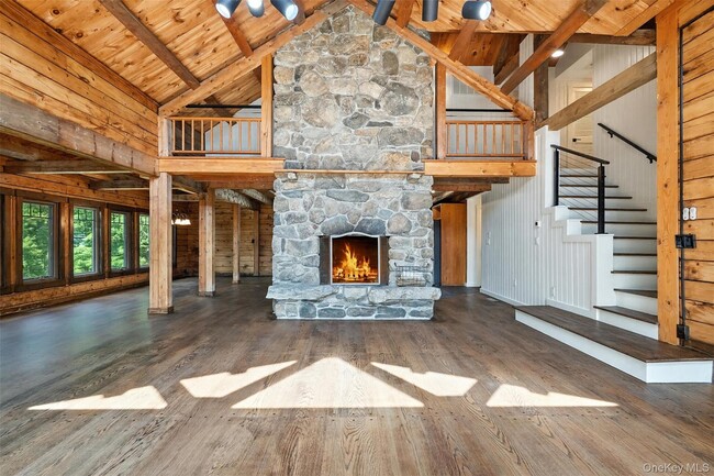 Building Photo - 383 N Salem Rd