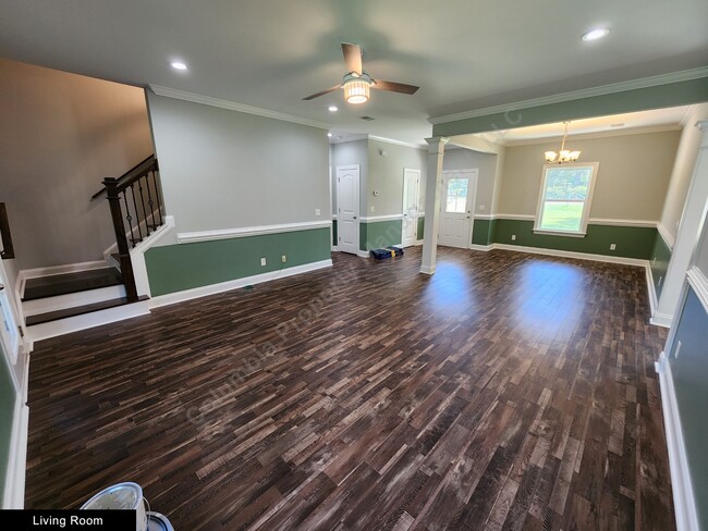 Building Photo - 2066 Ridgeway Rd