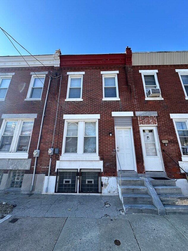 2 Bed, 1 Bath - 2 Bed, 1 Bath