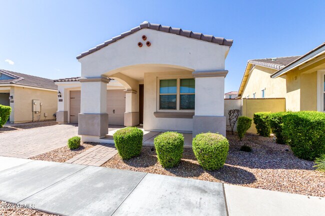 Building Photo - 4504 S Anitole Way