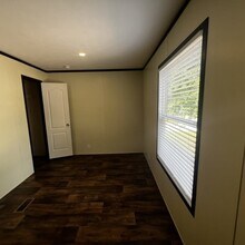 Building Photo - 3437 Shepherd Rd