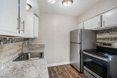 Primary Photo - 2-Bed/1-Bath Town House, 850 sq. ft. - Ask...
