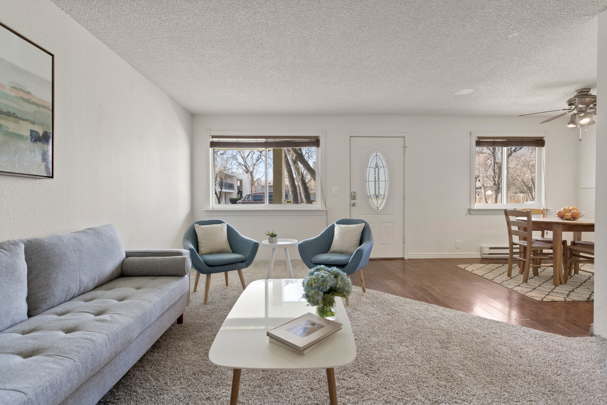 Foto principal - 2717 Glenwood Dr