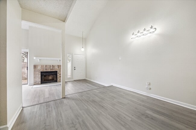 Foto del edificio - 3148 Windchase Blvd