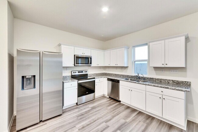 Foto del edificio - 1008 Gray Fox Lp