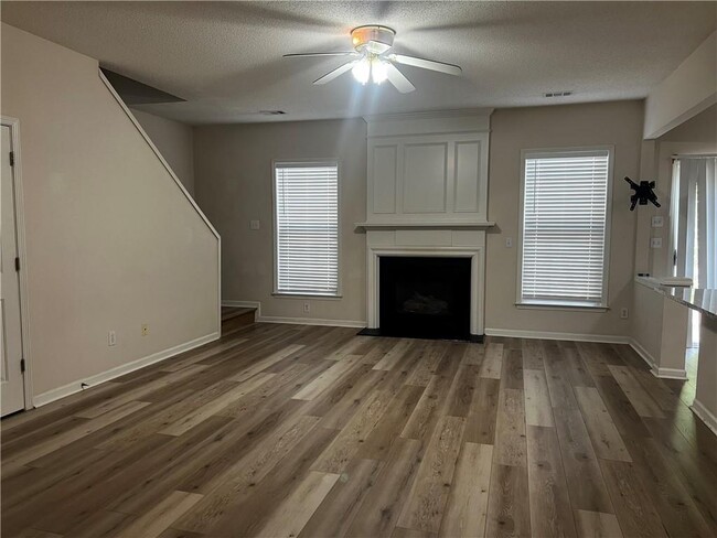 Building Photo - 5454 Medlock Corners Dr