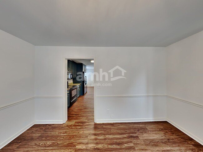 Foto del edificio - 3965 Piper Glen Drive