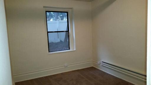 Building Photo - 10 Hasbrouck Ave