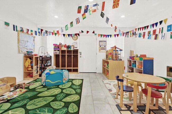 Building Photo - 3549 41st St