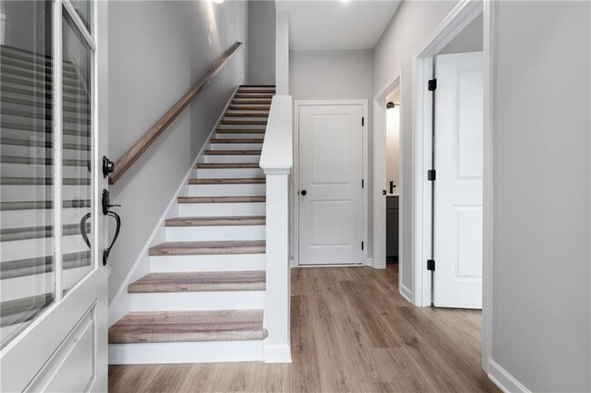 Building Photo - 426 Argosy Circle