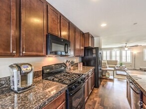 Building Photo - 1308 Jewelstone Cir