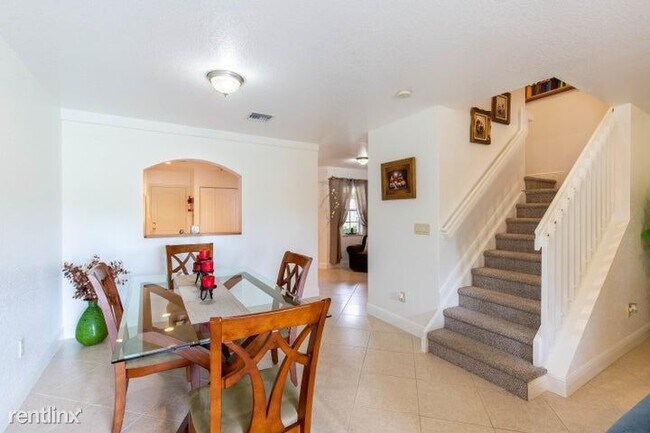 Foto del edificio - 3 br, 2.5 bath House - 12764 Westhampton Cir
