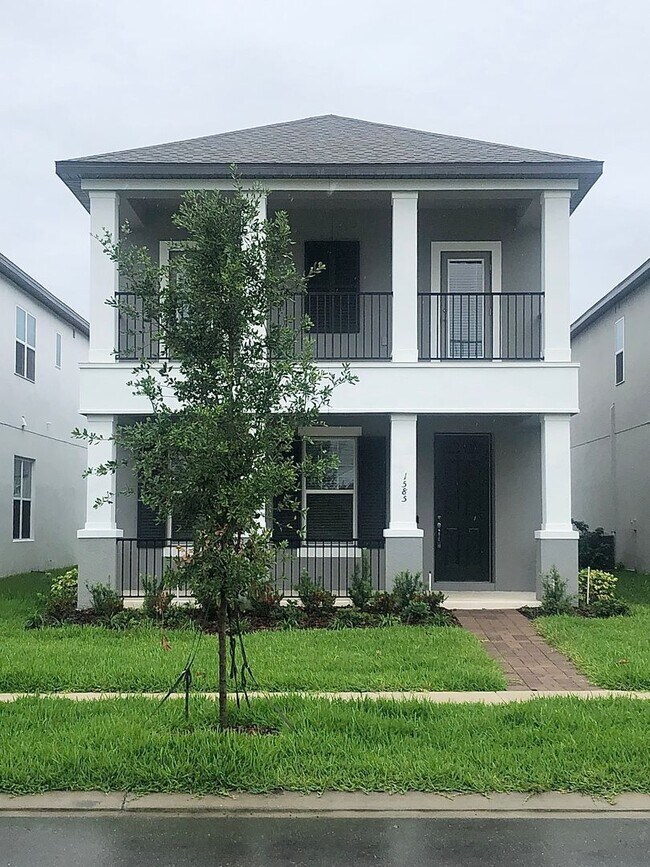 Photo - Beautiful 3/2.5 Newly Appointed Home with ...