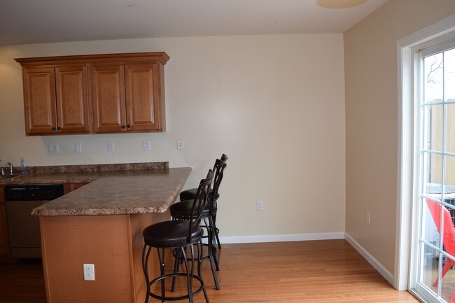 Building Photo - 612 Mountain Stone Rd