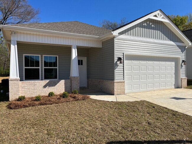 Building Photo - 4416 Tari Street Tuscaloosa, AL 35401