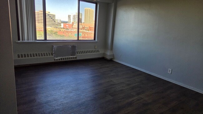 Interior Photo - 600A LLC