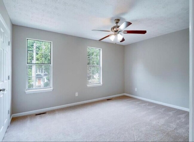 Building Photo - 3488 Lee Ct NW