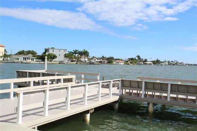 Building Photo - 5575 Gulf Blvd