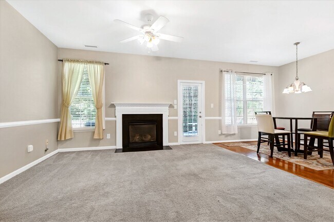 Building Photo - 412 Cline Falls Dr