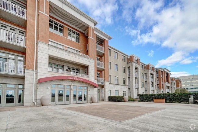 Building Photo - 7400 River Rd