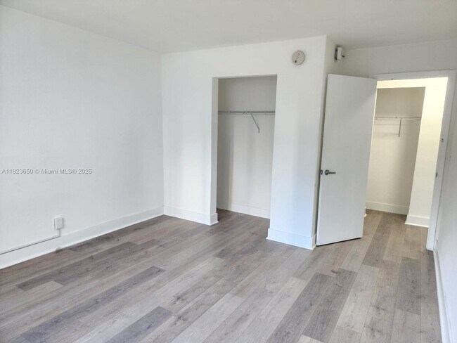 Foto del edificio - 143 SW 9th St