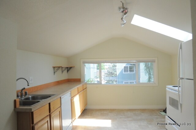 Foto del edificio - 5216-5212 12th Ave NE