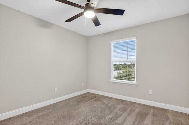 Foto del edificio - 411 Narrowleaf Dr
