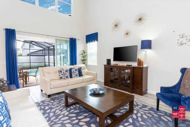 Building Photo - Elegant Blue Moon House - TOP Stay 10 Minu...