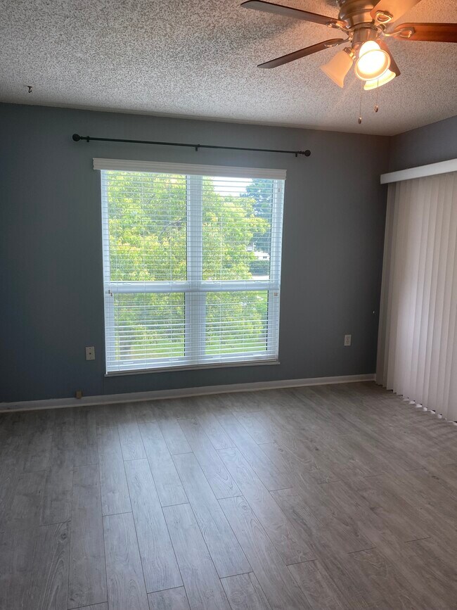 Foto del edificio - 610 Windrush Bay Dr