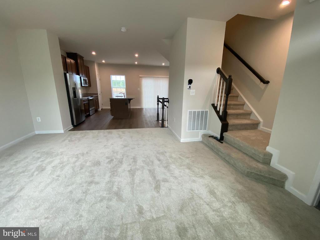 Building Photo - 2677 Bears Den Dr