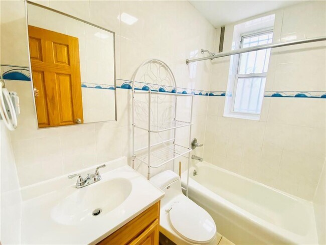 Foto del edificio - 9122 3rd Ave