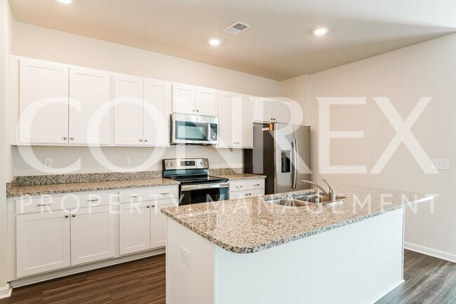 Building Photo - Brand New 4 Bedroom!