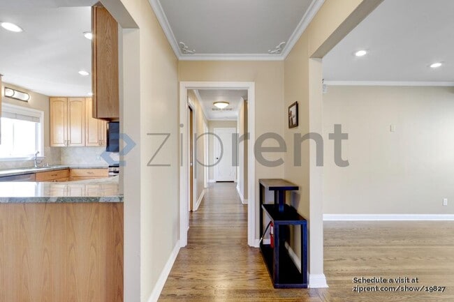Foto del edificio - 809 E 16th Ave