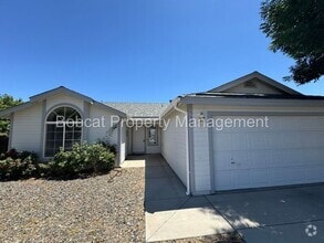 Building Photo - 532 Rawe Peak Dr